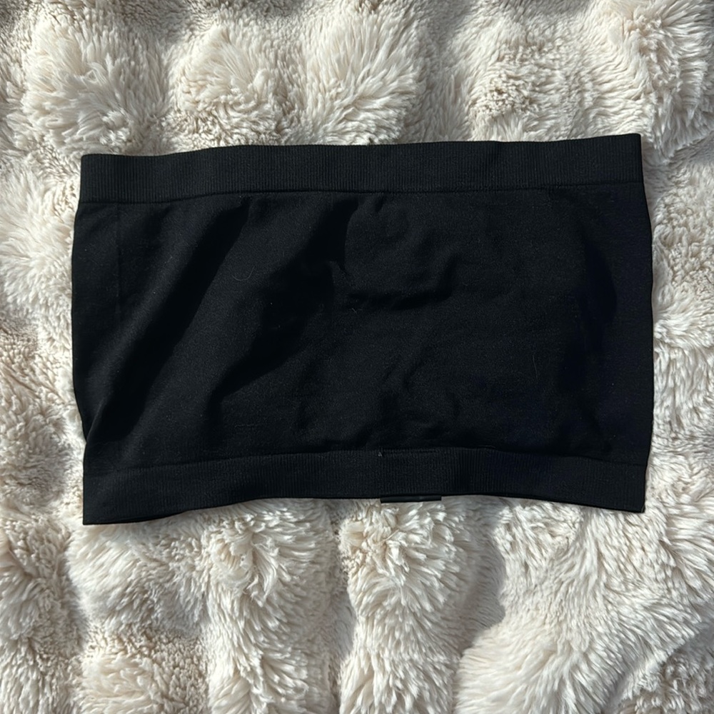 Black Crop Top S